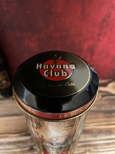 Havana Club Añejo 7 2015 in Metallbox rund