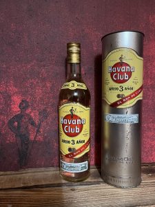 Havana Club Añejo 3 Años in Metalldose