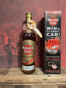 Havana Club Añejo Especial UK mit Schlüssel