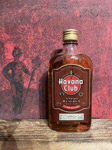 Havana Club Añejo Reserva Bauchflasche 2018